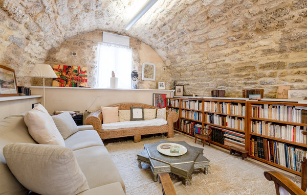 Holiday Home - Montbazin , France - FLH591 303