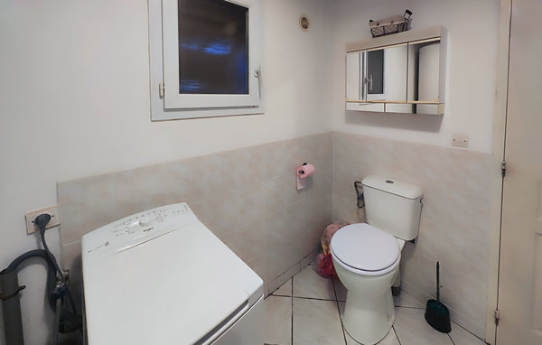 Location de vacances - Nébian , France - FLH613 702