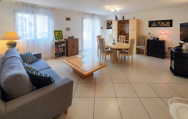 Location de vacances - Nébian , France - FLH613 4