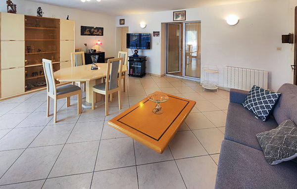 Location de vacances - Nébian , France - FLH613 301