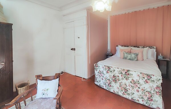 Location de vacances - Saint-Chinian , France - FLH619 603