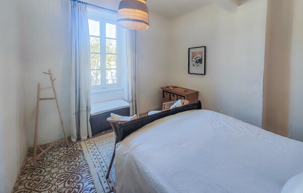 Location de vacances - Saint-Chinian , France - FLH619 609