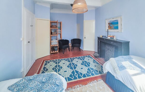 Location de vacances - Saint-Chinian , France - FLH619 613