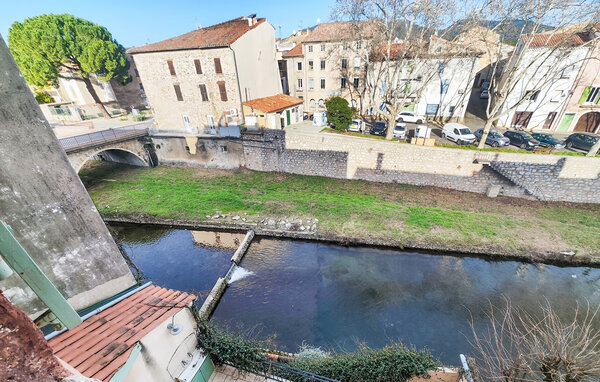 Location de vacances - Saint-Chinian , France - FLH619 201