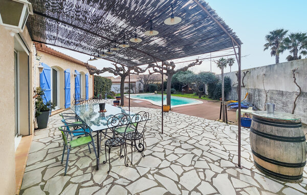 Location de vacances - Caux , France - FLH621 2