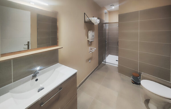 Appartement - Saint Chinian , France - FLH648 701