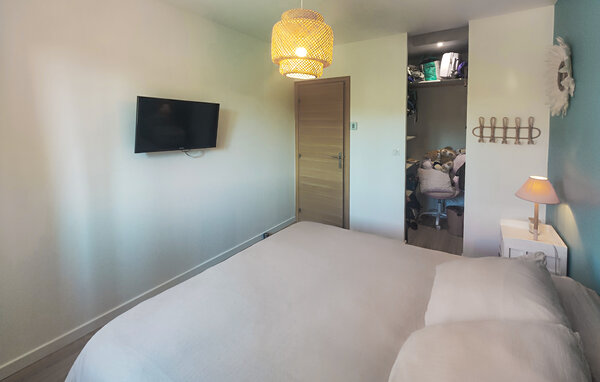 Location de vacances - Cébazan , France - FLH664 603