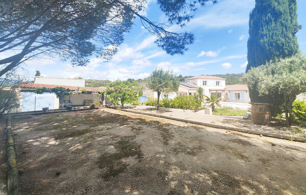 Location de vacances - Laurens , France - FLH666 102