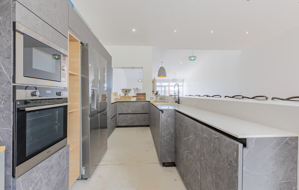 Location de vacances - Loupian , France - FLH668 401
