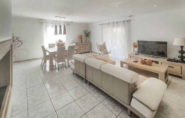 Location de vacances - Cessenon sur Orb , France - FLH677 305