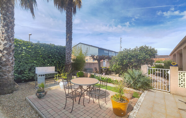 Location de vacances - Cessenon sur Orb , France - FLH677 104