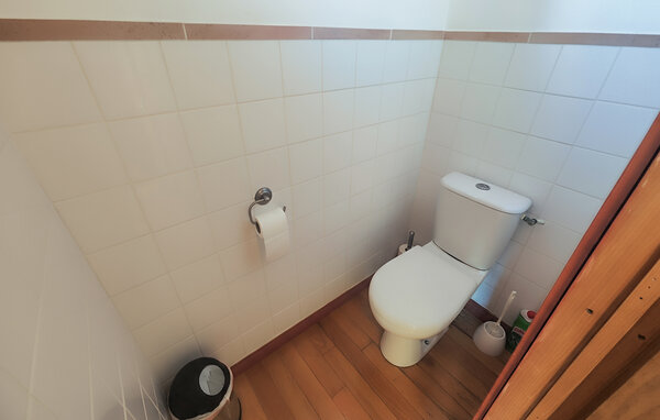 Semesterhus - Faugères , Frankrike - FLH691 703