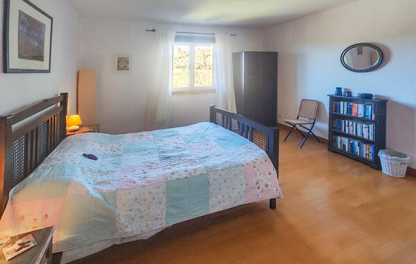 Semesterhus - Faugères , Frankrike - FLH691 601