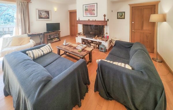 Semesterhus - Faugères , Frankrike - FLH691 4