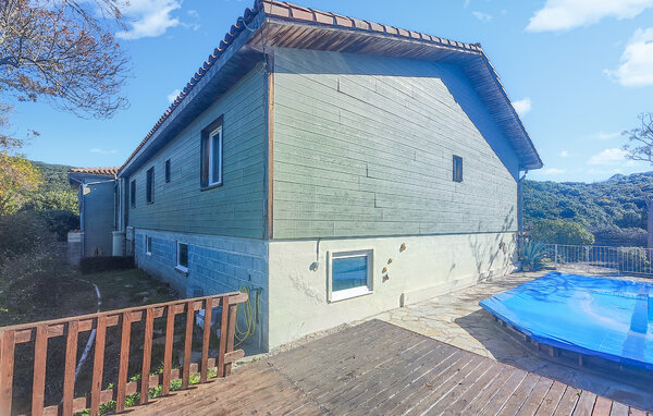 Semesterhus - Faugères , Frankrike - FLH691 81