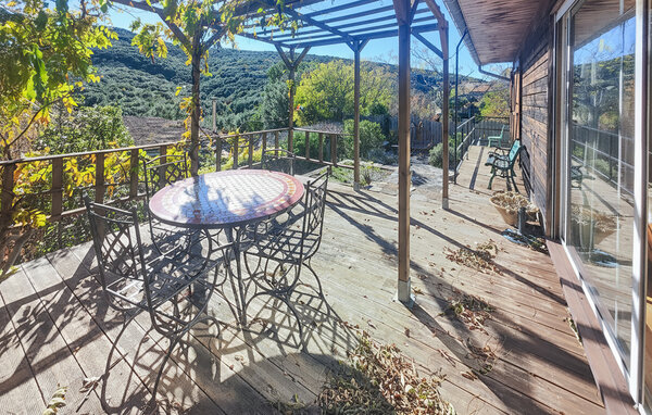 Semesterhus - Faugères , Frankrike - FLH691 101