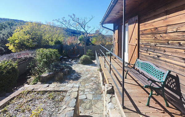 Semesterhus - Faugères , Frankrike - FLH691 103