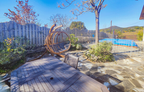 Semesterhus - Faugères , Frankrike - FLH691 17