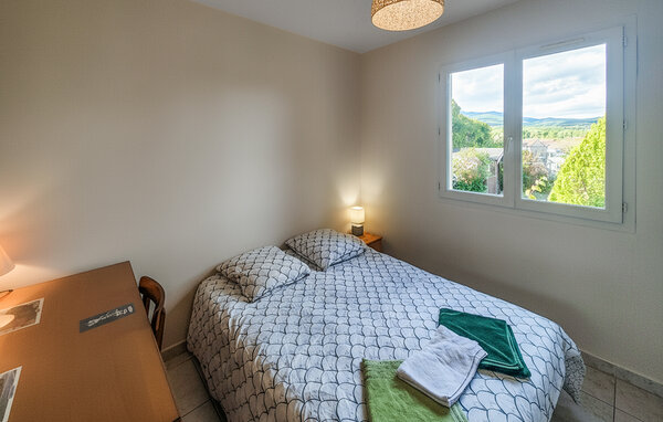 Location de vacances - Saint Chinian , France - FLH692 607