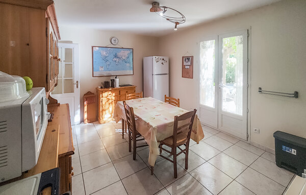 Location de vacances - Saint Chinian , France - FLH692 402