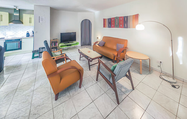 Feriehus - Ferrières-Poussarou , Frankrike - FLH695 302