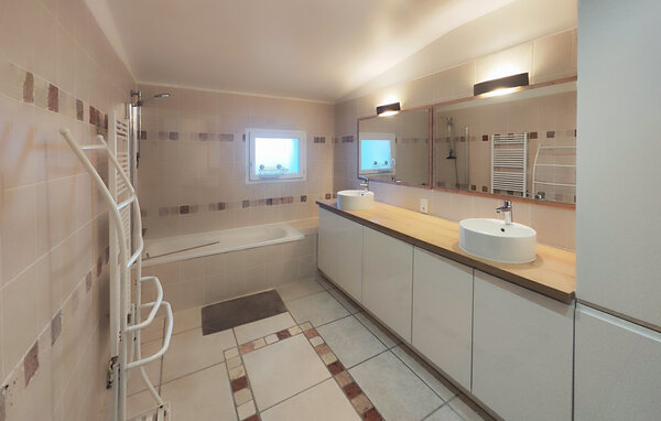 Casa de vacaciones - Puisserguier , Francia - FLH699 703