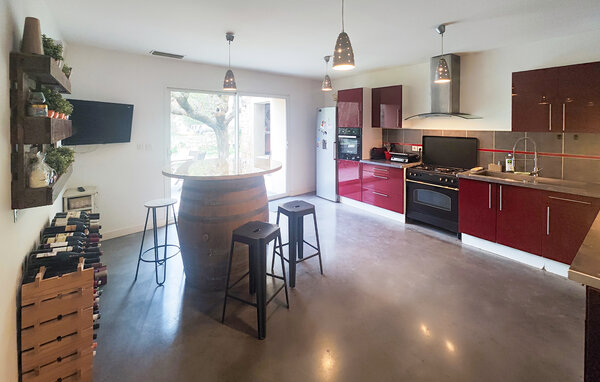 Location de vacances - Causses et Veyran , France - FLH702 7