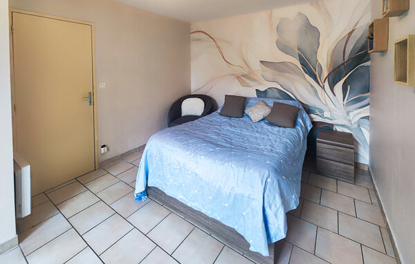 Location de vacances - Saint Chinian , France - FLH723 606