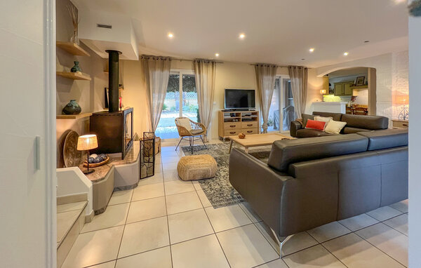 Holiday Home - Sorède , France - FLP211 301