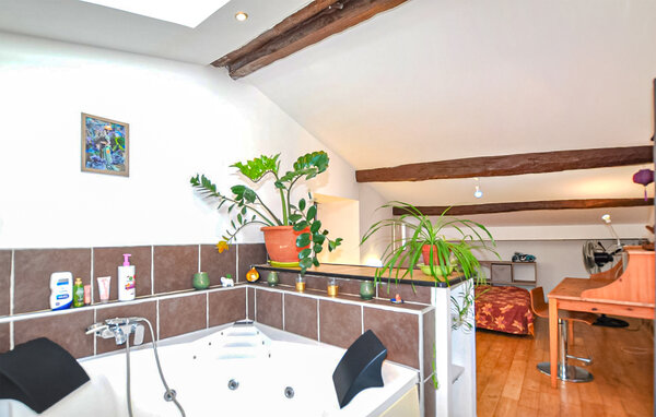 Casa de vacaciones - Oms , Francia - FLP295 702