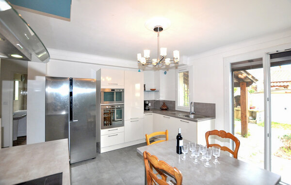 Holiday Home - Le Boulou , France - FLP301 401