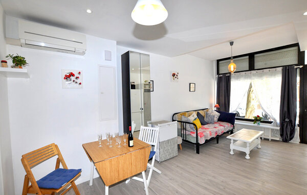 Holiday Home - Canet-en-Roussillon Plage , France - FLP316 301