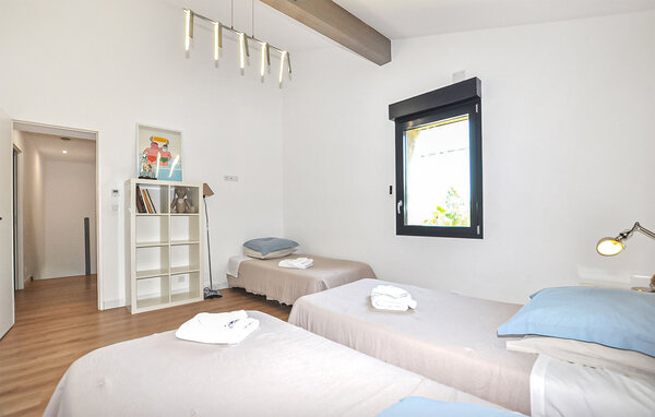 Vakantiehuis - Saint-Génis-des-Fontaines , Frankrijk - FLP324 609