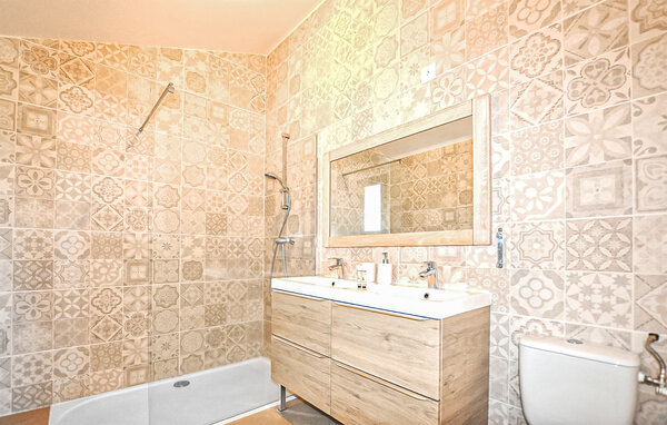 Location de vacances - Saint-Génis-des-Fontaines , France - FLP325 706