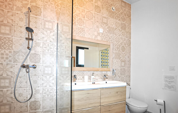 Location de vacances - Saint-Génis-des-Fontaines , France - FLP325 707