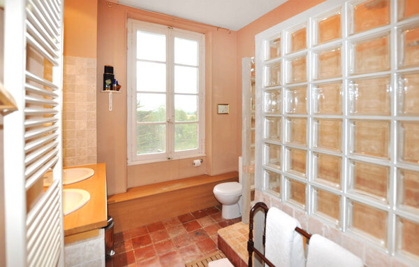 Semesterhus - Montaut , Frankrike - FMA027 702