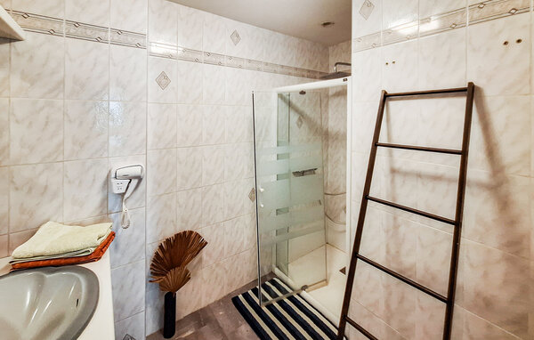 Holiday Home - Castet-Arrouy , France - FMG059 704