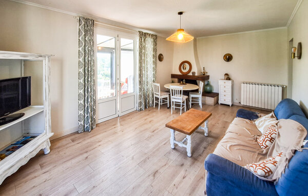 Holiday Home - Castet-Arrouy , France - FMG059 3