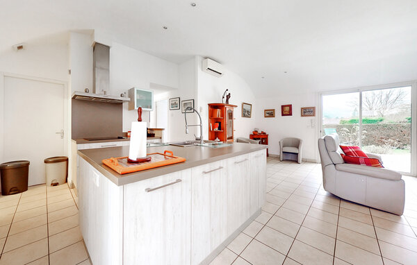 Holiday Home - Prayssac , France - FML144 401