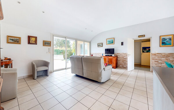 Holiday Home - Prayssac , France - FML144 301