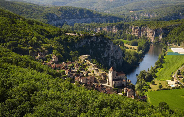 Location de vacances - Montgesty , France - FML147 903