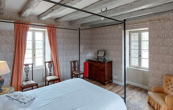 Holiday Home - Montgesty , France - FML147 604