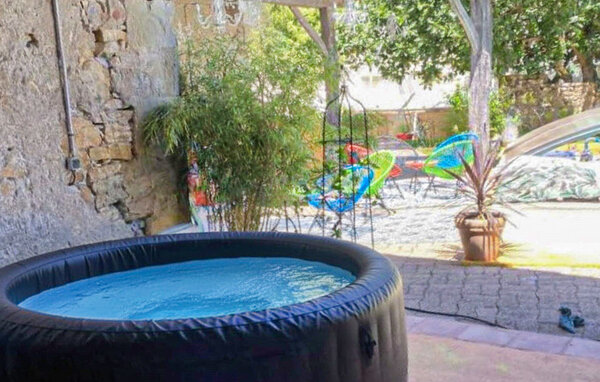 Location de vacances - Sieurac , France - FMT055 101