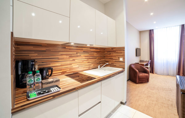 Apartament - Saint Affrique , Francja - FMV043 3