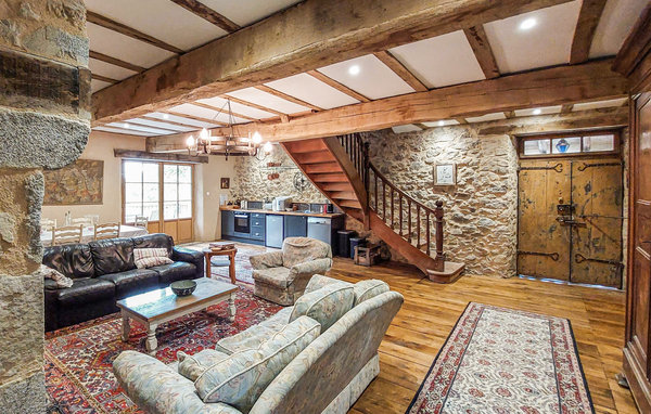Feriebolig Beautifully renovated barn