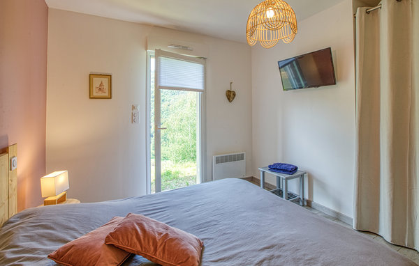 Apartment - Conques-En-Rouergue , France - FMV069 7