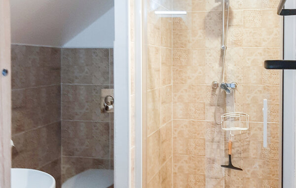 Holiday Home - VAUXAILLON , France - FNA047 6