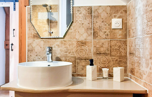 Holiday Home - VAUXAILLON , France - FNA047 701