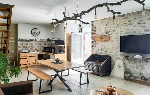 Holiday Home - VAUXAILLON , France - FNA047 4