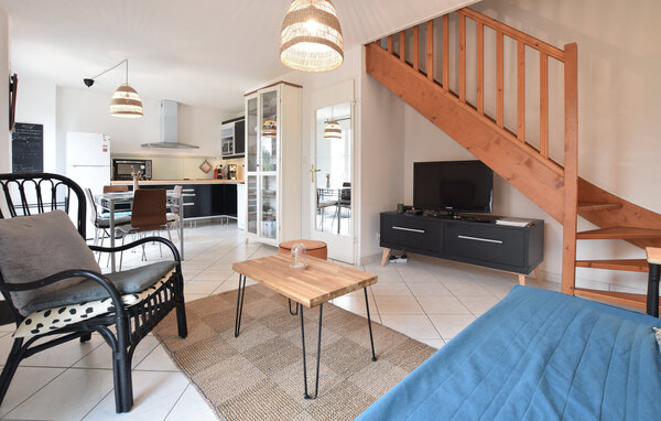 Holiday Home - Dives-sur-Mer , France - FNC218 301